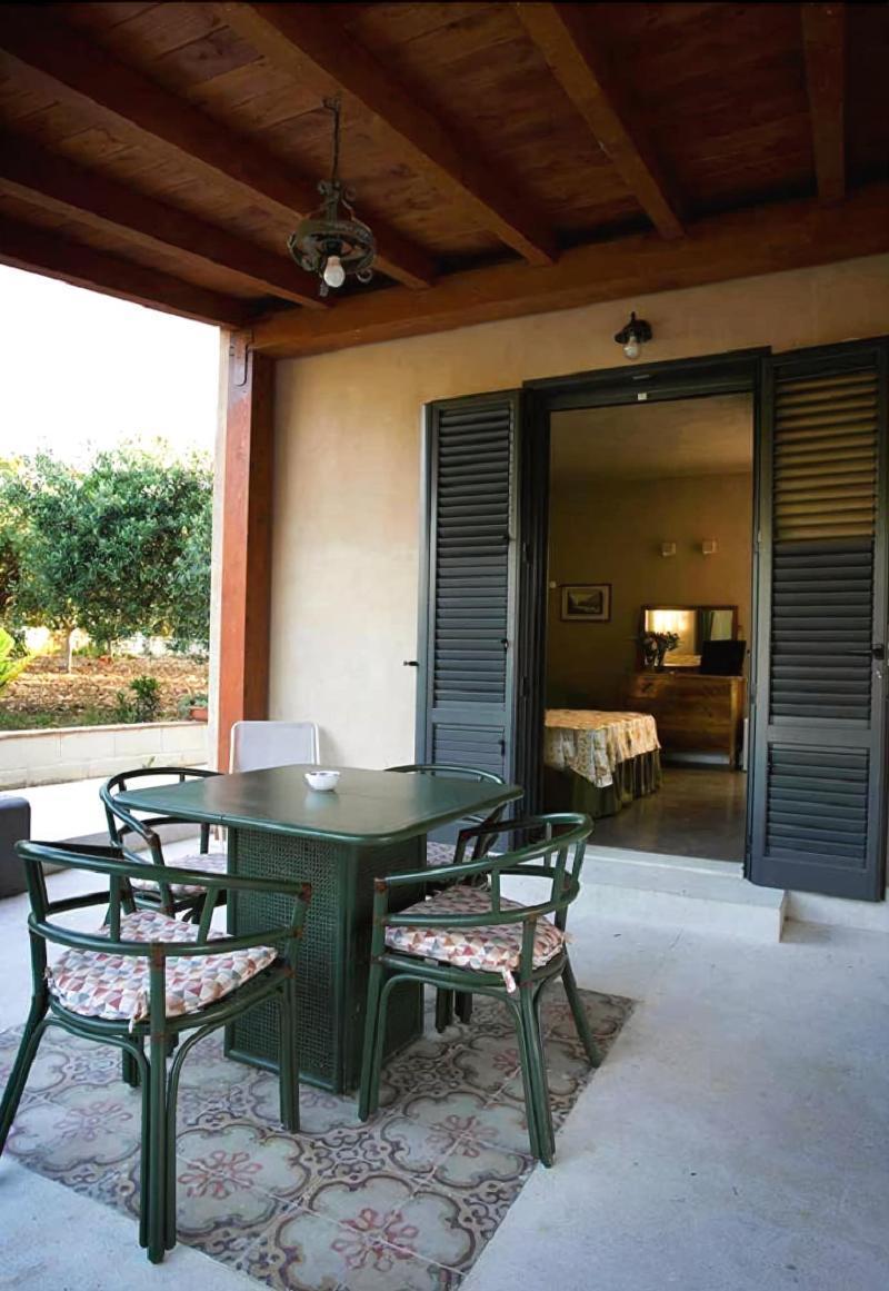 Baglio Sant'Andrea Bed & Breakfast Valderice Exterior photo
