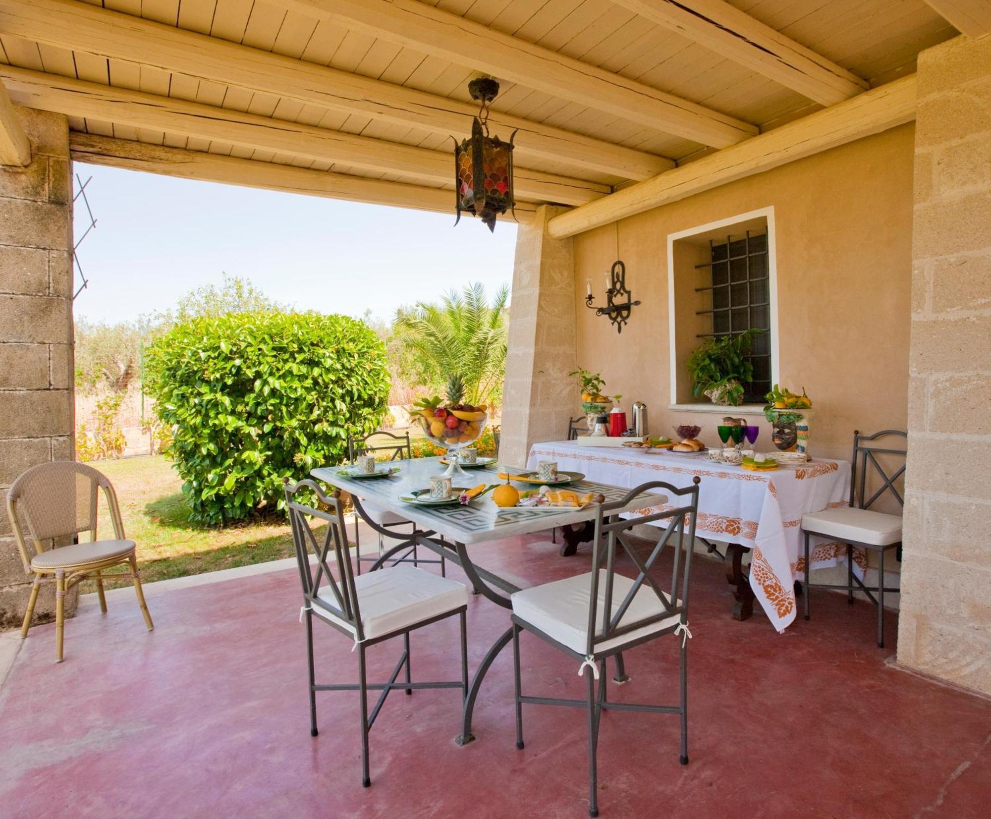 Baglio Sant'Andrea Bed & Breakfast Valderice Exterior photo