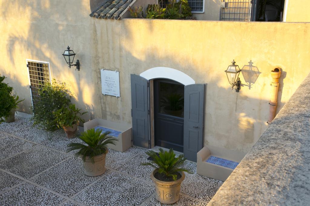Baglio Sant'Andrea Bed & Breakfast Valderice Exterior photo
